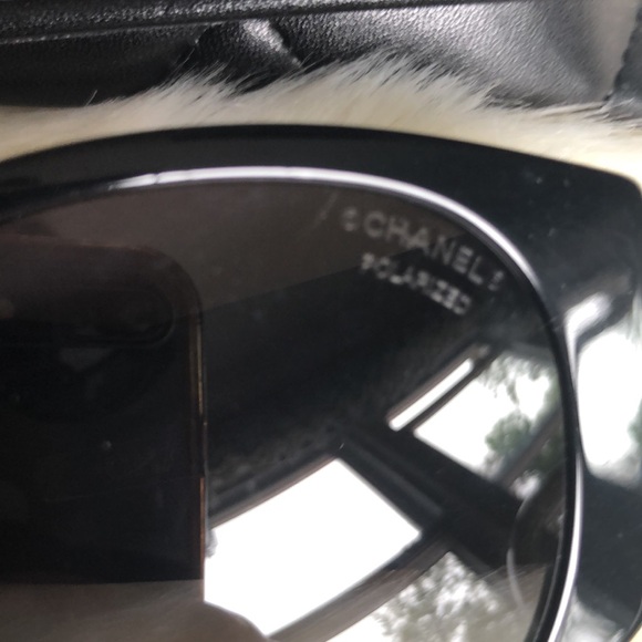 CHANEL Sunglasses - Picture 4 of 15
